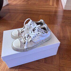 Maison Margiela white New Evolution low-top sneakers 36